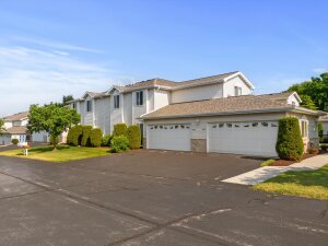 Villas of Mapledale 4026  Hazelnut Ct  in Sheboygan wi. List Price: $299,999