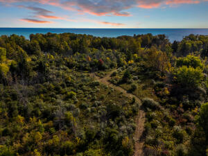 13600 N Lake Shore  Dr in Mequon wi. List Price: $975,000