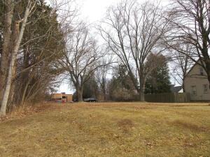 2918  Superior  Ave in Sheboygan wi. List Price: $30,000