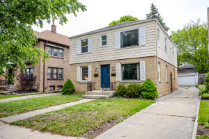 2528 N 60th St in Milwaukee wi. List Price: $295,000