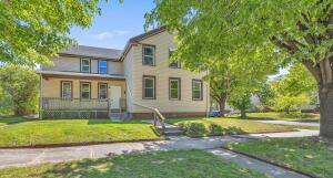 933  St Clair Ave in Sheboygan wi. List Price: $249,900